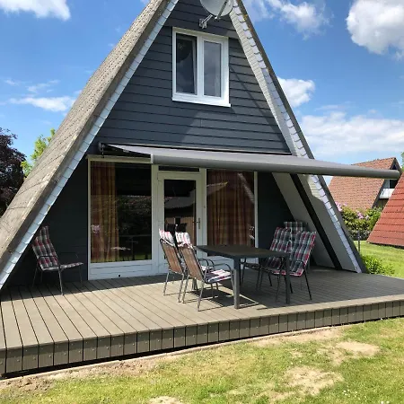 Nurdachhaus Hoher Weg 54 *