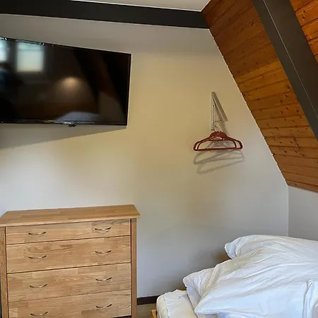 Nurdachhaus Hoher Weg 54 Semesterbostad Butjadingen